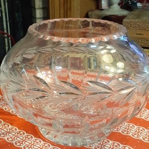 ♦️FINAL SALE♦️Vintage lead cut crystal bowl